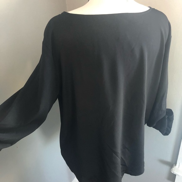 Ann Taylor Blouse 🖤 - Picture 5 of 7